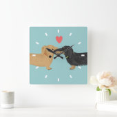 Dachshund Kiss met hart | Wiener Dogs Love Vierkante Klok (Huis)