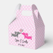 Dachshund liefde bruiloft kus personaliseren bedankdoosjes (Achterkant)