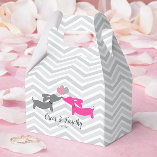 Dachshund Love Wedding Personalized Favor Boxes Bedankdoosjes (Huwelijk)