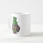 Dachshund met Green Top Hat Black Tan 2 Koffiemok (Voorkant links)