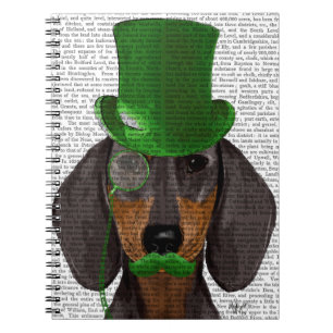 Dachshund met Green Top Hat Black Tan 2 Notitieboek