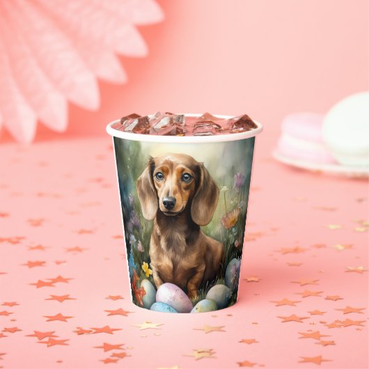 Dachshund met paaseieren papieren bekers (Insitu)