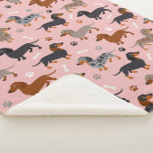 Dachshund Paws and Botten Pattern Pink Sherpa Deken (3/4)