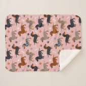Dachshund Paws and Botten Pattern Pink Sherpa Deken (Voorkant (horizontaal))