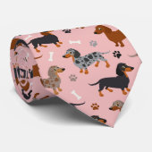 Dachshund Paws and Botten Pattern Pink Stropdas (Opgerold)