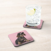 Dachshund Puppy Wearing Sunbril Onderzetter (Rechterzijde)