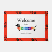 Dachshund Rainbow Welkom Typografie Dog Deurmat (Voorkant)