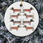 Dachshund Sause Dog Keramisch Ornament<br><div class="desc">Kleine dachshundworst of wierhonden in houten breien. Ideaal voor hondenliefhebbers en hondenwandelaars.</div>