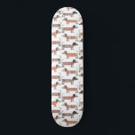 Dachshund Sause Dog Persoonlijk Skateboard<br><div class="desc">Kleine dachshundworst of wierhonden in houten breien. Ideaal voor hondenliefhebbers en hondenwandelaars.</div>