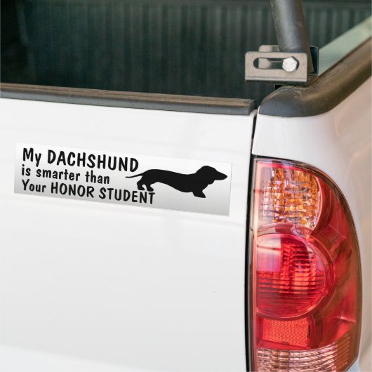 Dachshund - Smarter dan eerling student - grappig Bumpersticker (Op Truck)
