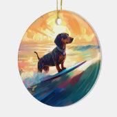 Dachshund strand surfen schilderij keramisch ornament (Links)
