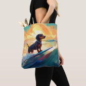 Dachshund strand surfen schilderij tote bag (Dichtbij)