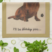 Dachshund Watching Kitchen Towel Theedoek (Gevouwen)