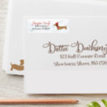Dachshund Wensen Kerstmis Etiket<br><div class="desc">Verhoog uw vakantie correspondentie met onze coördinerende Warm Wishes teckel retour adreslabels. Deze labels zijn ontworpen om perfect aan te sluiten op ons Warmste Wishes Christmas-wenskaart, met dezelfde charmante teckel in een gezellige sjaal tegen een winterwonderlandachtergrond. Met een vleugje feestelijke elegantie voegen deze labels niet alleen een persoonlijk tintje toe...</div>