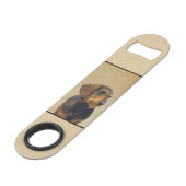 Dachshund (Wirehaire) schilderende oorspronkelijke Speed Flessenopener (Voorkant Gekanteld)