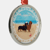 Dachshunds bij Beach Metalen Ornament (Rechts)