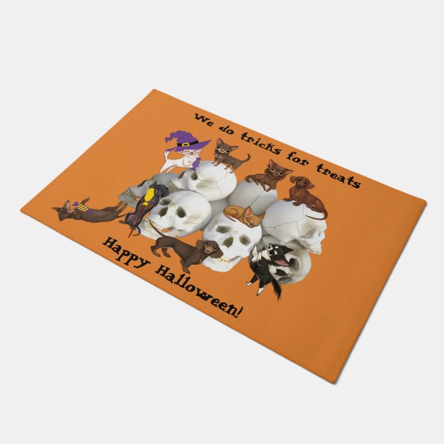 Dachshunds Chihuahuas Skulls Halloween Door Mat (Schuin)