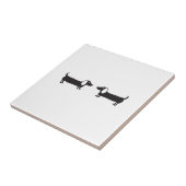 Dachshunds in zwarte en witte liefde tegeltje (Zijkant)