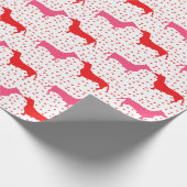 Dachshunds Kissend with Heart Stippen - Roze en ro Cadeaupapier (Hoek)