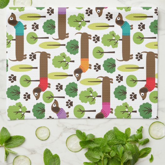 Dachshunds on a Walk in Park Theedoek (Gevouwen)