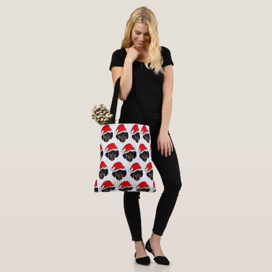 DACKEL TOTE BAG (Op model)