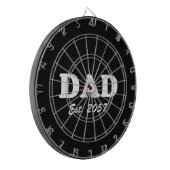 Dad Custom Vastgestelde datum modern grappig zwart Dartbord (Voorkant Links)