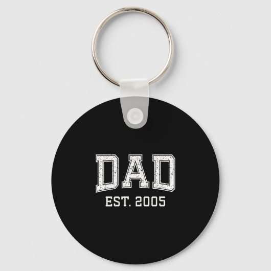 Dad Est 2005 Dad D Fathers Day Ized Sleutelhanger (Voorkant)