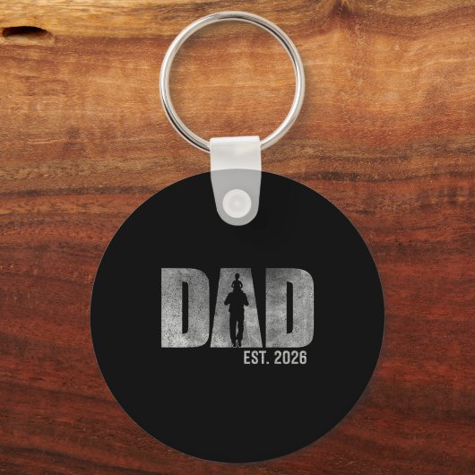 Dad Est. 2026 Father 2026 Loading New Dad 2026 Sleutelhanger (Voorkant)