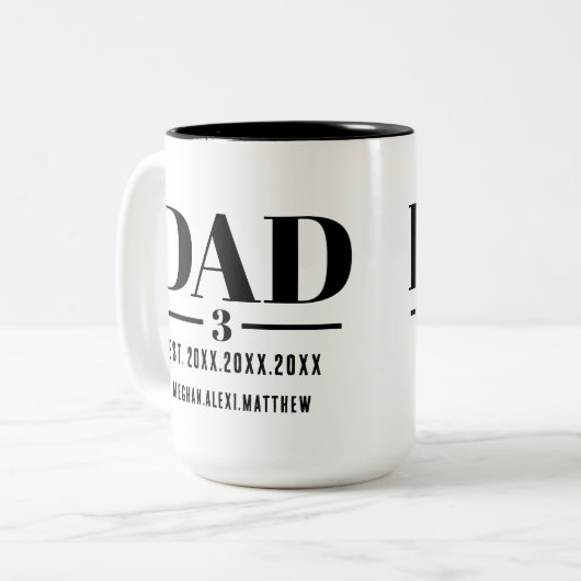 Dad Est. Year Name Number Bold Font Tweekleurige Koffiemok (Voorkant links)