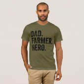 Dad Farmer Hero Vaderdag Farming T-shirt (Voorkant volledig)