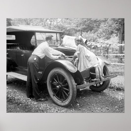 Dad helpen, 1923. Oude foto Poster (Voorkant)