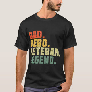Dad Hero Veteran Legend Retro Veterans Day Vader' T-shirt