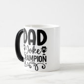 Dad Joke Champion | Grappig cadeau voor Vaderdag Magische Mok (Voorkant links)