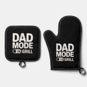 Dad Mode Grill On Funny BBQ Dad Quote Ovenwant & Pannenlap Set (Voorkant)