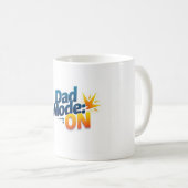 Dad Mode ON Coffee Mok – Grappig Vaderdag cadeau (Voorkant rechts)