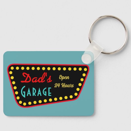 Dad’s Garage Keychain Gift (Voorkant)