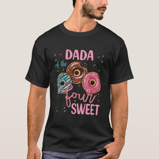 Dada van de zoete vier 4e Donut verjaardagsfeestje T-shirt (Voorkant)