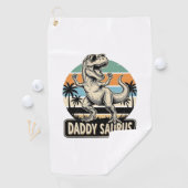 Daddy Saurus Retro Dinosaur Zonsondergang Shirt On Golfhanddoek (Insitu)