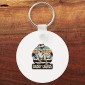Daddy Saurus Retro Dinosaur Zonsondergang Shirt On Sleutelhanger (Voorkant)