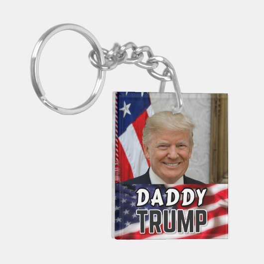 Daddy Trump Sleutelhanger (Voorkant Links)