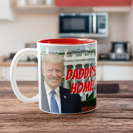 Daddy's Home President Donald Trump 2024 Win Tweekleurige Koffiemok