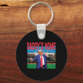 Daddy's Home Trump Roze Trump 2024 Neem Amerika Ck Sleutelhanger (Voorkant)