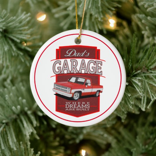 Dad's Classic Garage Truck Keramisch Ornament (Boom)