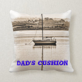 DAD'S CUSHION HANDS UIT!! KUSSEN