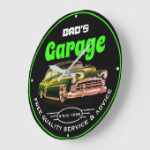 Dad's Garage Any Name Always Open Green Fonts Grote Klok (Hoek)