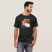 Daemon Hiding onder een kinder bed Cool Retro Stor T-shirt (Voorkant volledig)