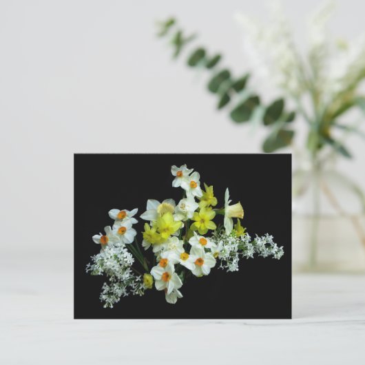Daffodils en Lilacs Briefkaart (Staand voorkant)
