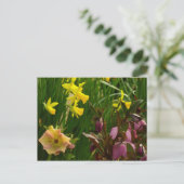 Daffodils en Rozen Colorful Floral Briefkaart (Staand voorkant)