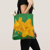 Daffodils on Green Tote bag (Dichtbij)