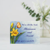Daffodils op Decorated Blue Save the Date Aankondigingskaart (Staand voorkant)